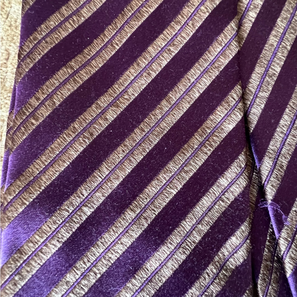Charvet Place Vendôme Silk Neck Tie Purple Brown Stripe 100% Silk Made In France
